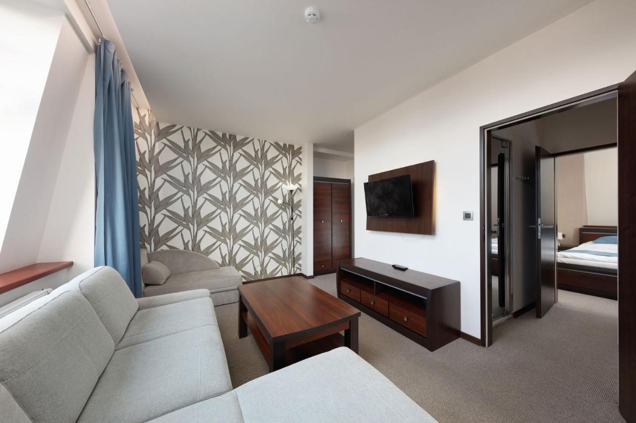 Hotel Slunny Dvur Jeseník Kültér fotó