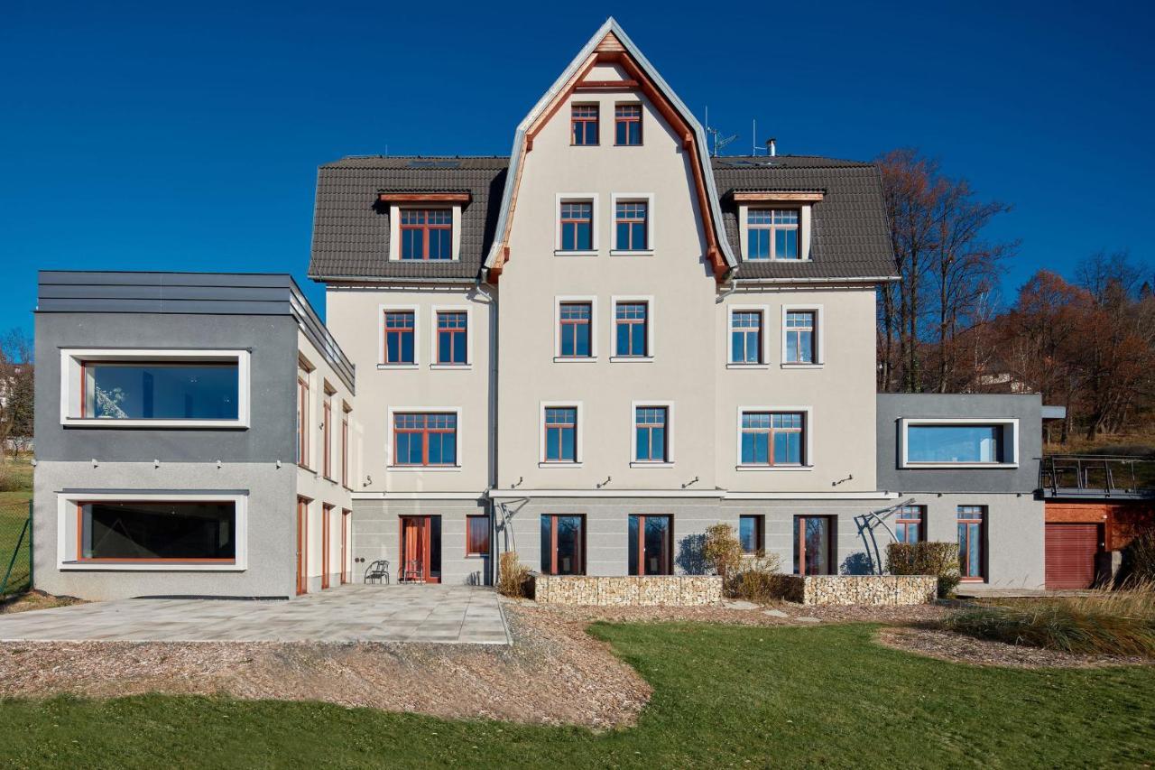 Hotel Slunny Dvur Jeseník Kültér fotó