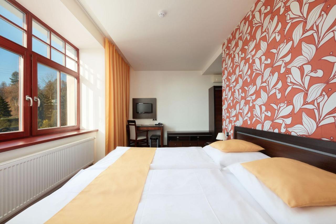 Hotel Slunny Dvur Jeseník Kültér fotó