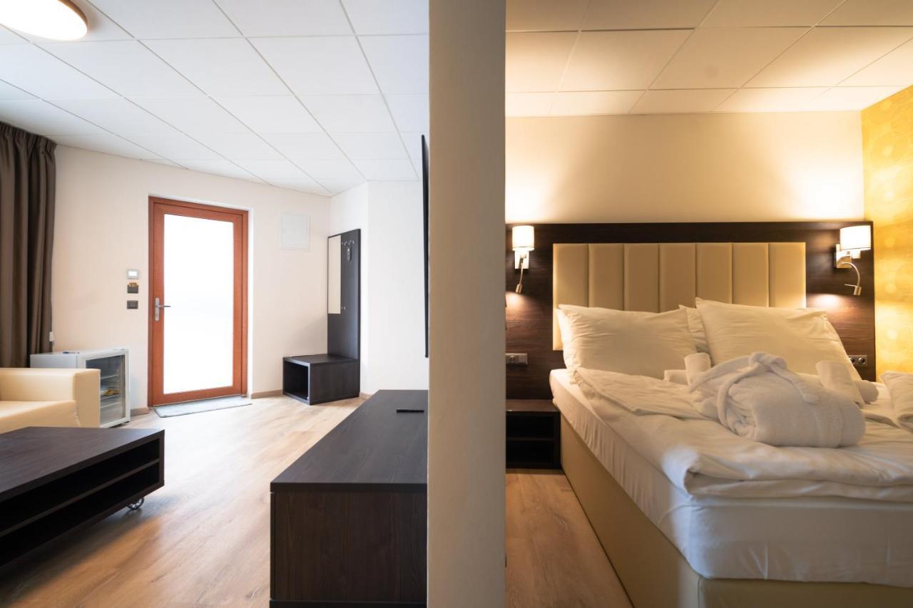 Hotel Slunny Dvur Jeseník Kültér fotó