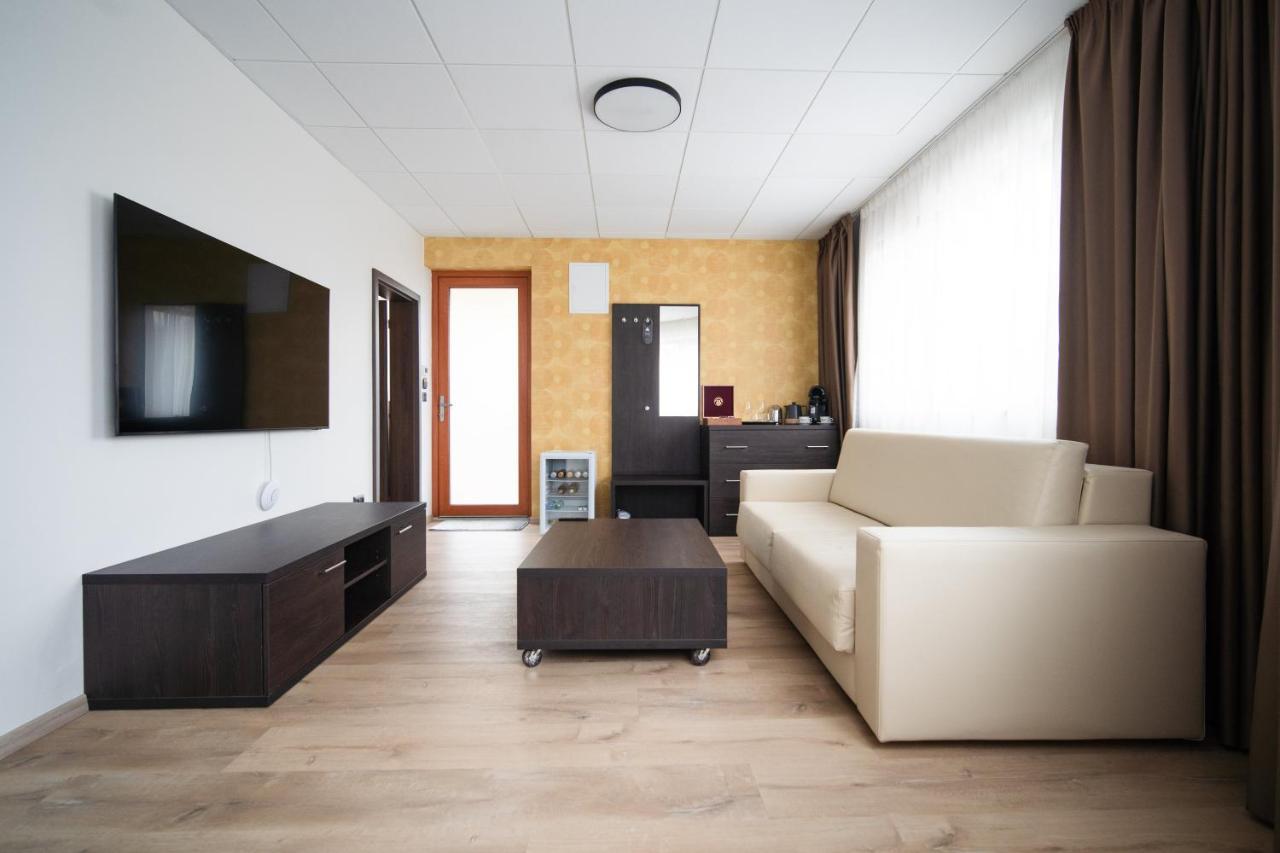 Hotel Slunny Dvur Jeseník Kültér fotó